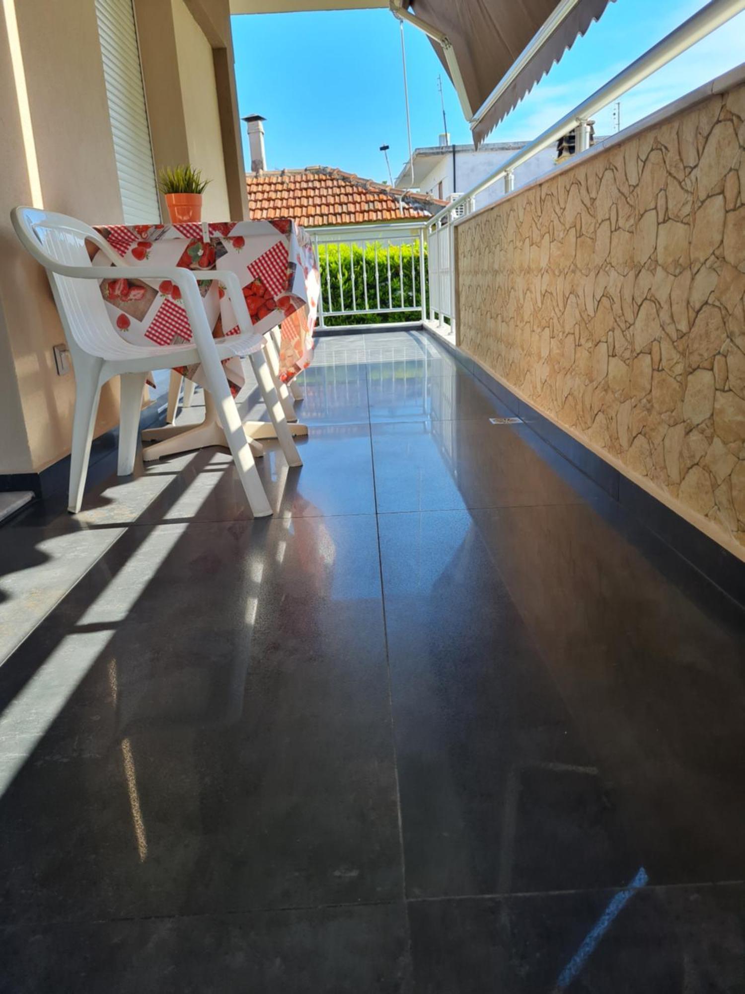 Dimitris Apartments Nea Plagia Exterior photo